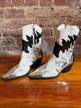 Nasty Gal White Western Ankle Boots with Black and Silver Accent